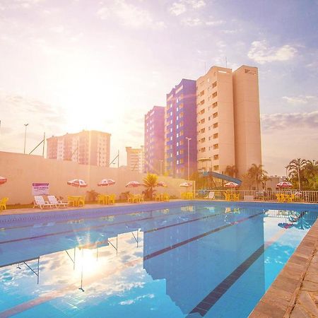 Golden Dolphin Caldas Novas Hotel Oficial Exterior foto